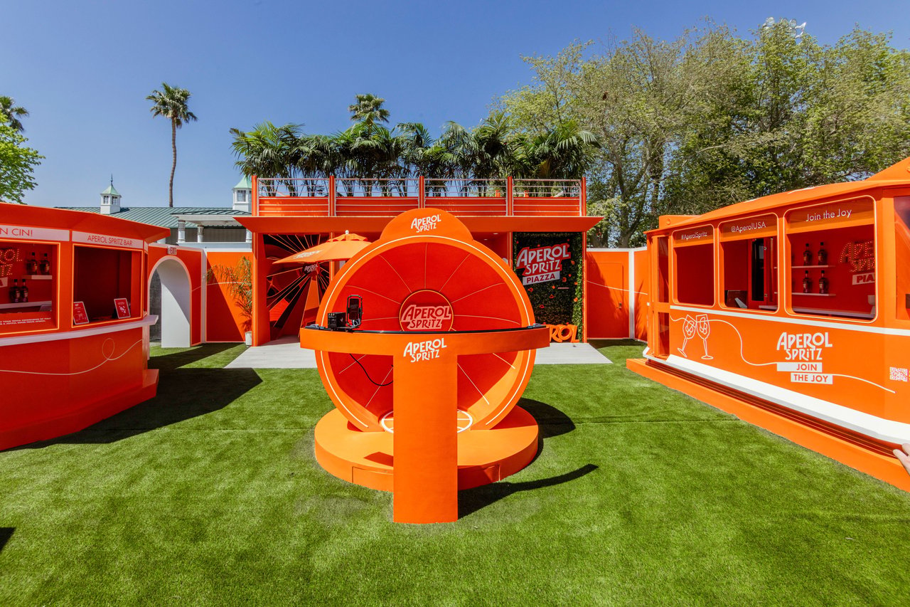 Aperol Spritz piazza activation setup